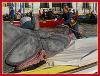 Ecco che appare la Regina del Carnevale dei Veneziani: 