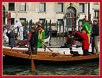 Il corteo acqueo del Coordinamento delle Remiere nel Carnevale di Venezia 2010