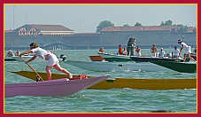 Murano 2010 Regata Donne su Pupparini ad un remo