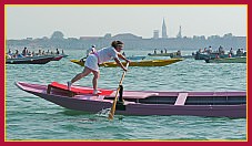 Murano 2010 Regata Donne su Pupparini ad un remo