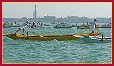 Murano 2010 Regata Donne su Pupparini ad un remo