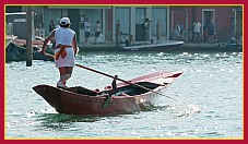 Murano 2010 Regata Donne su Pupparini ad un remo