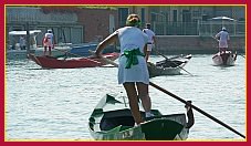 Murano 2010 Regata Donne su Pupparini ad un remo