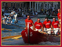 Regata Storica 2009 su Caorline - Rosso (Pellestrina): Renzo Savoldello, Massimo Tonello, Diego Seno, Michele Vianello, Alberto Busetto, Alessandro Secco