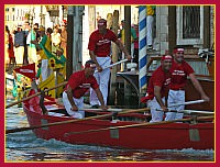 Regata Storica 2009 Caorline - Rosso (Pellestrina): Renzo Savoldello, Massimo Tonello, Diego Seno, Michele Vianello, Alberto Busetto, Alessandro Secco