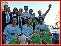 Regata Storica 2009 su Caorline: 3° Celeste (Castello 2): Livio Ceciliati, Mauro Ceciliati, Sebastiano Della Toffola, Eugenio Zennaro, Paolo Polesel, Alessandro Fongher con il ministro Renato Brunetta