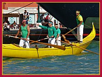 Regata Storica 2009 - Sfida delle Remiere sur Gondole a 4 remi - Canarin (Remiera Canottieri Cannaregio): Giuseppe Salvadori, Luca Terzi, Davide Tonello, Marino Pompeo