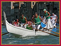 Regata Storica 2009 - Sfida delle Remiere sur Gondole a 4 remi - Bianco (Vogaepara Burano): Giovanni Seno, Giacomo Costantini, Enrico Trevisan, Ivano Dei Rossi