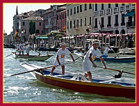 Regata Storica 2009: Regata de le Maciarèle Junior su Mascarete a 2 remi - (Canottieri Treporti) Sasha Salvagno (popiùr) e Riccardo Senigallia (provièr)