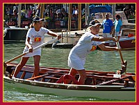 Regata Storica 2009: Regata de le Maciarèle Junior su Mascarete a 2 remi - (Remiera Canottieri Cannaregio) Maddalena Rado (popiùr) e Lucia Amadio (provièr)