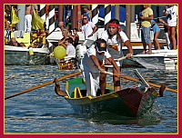 Regata Storica 2009: Regata de le Maciarèle Junior su Mascarete a 2 remi - (Vogaepara Burano) Magda Tagliapietra (popiùr) e Filippo Bon (provièr)