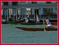 Regata Storica: Regata delle Donne su Mascarete a due remi