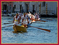 Regata Storica: Regata delle Donne su Mascarete a due remi