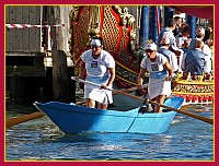 Regata Storica: Regata delle Donne su Mascarete a due remi - Gloria Rogliani (Popiùr) e Debora Scarpa (provièr)